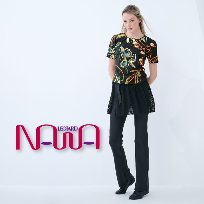 軽快でカッコイイ、ストレッチレースの巻きスカート