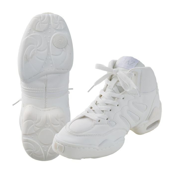 ハイカット機能に優れたダンススニーカー