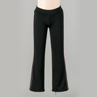 ニーライン(膝位置)を高くしたこだわりシルエットのセミブーツカットジャージパンツ