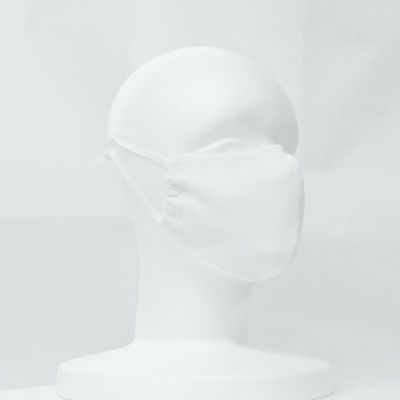 衣服内気候を快適な湿度に保つ機能素材、さらに裏がメッシュで蒸れにくい超快適洗える布マスク