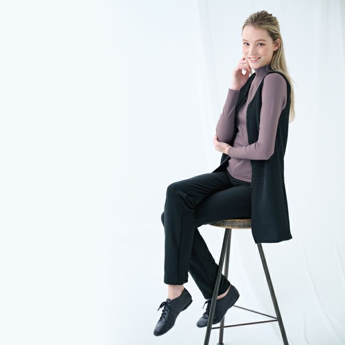 寒い季節に欠かせない動きやすい裏起毛パンツ