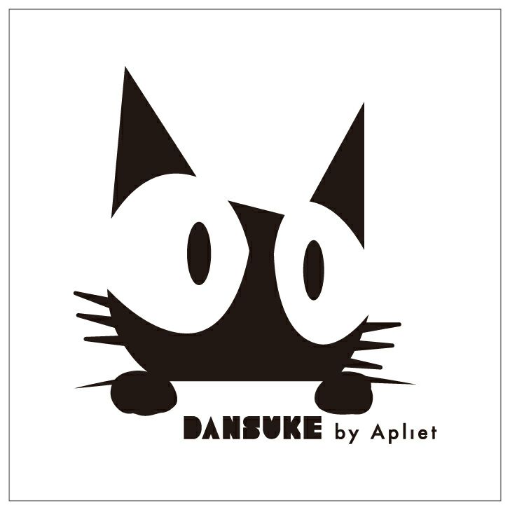 大人な印象を与えるフレンチスリーブトップス