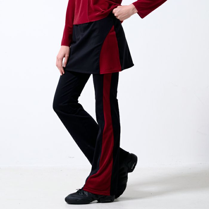 サイドラインは足長効果抜群！カッコよく魅せるパンツ