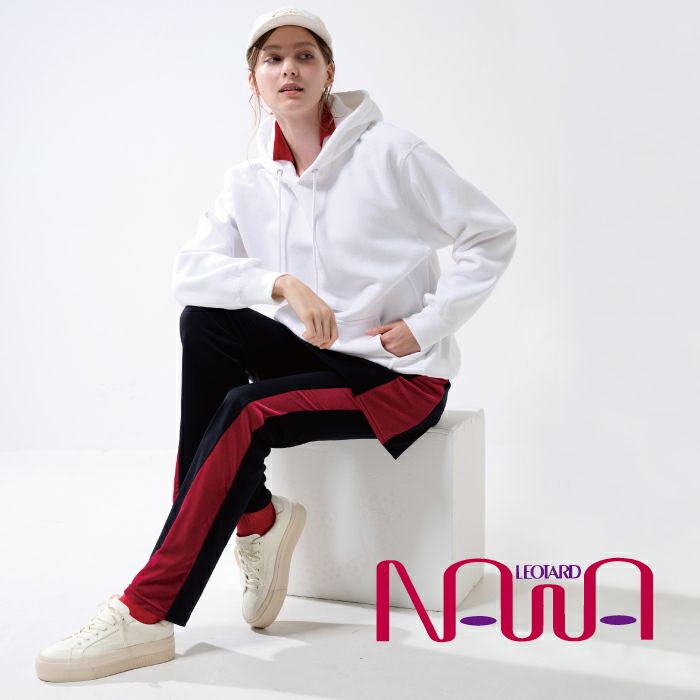 サイドラインは足長効果抜群！カッコよく魅せるパンツ