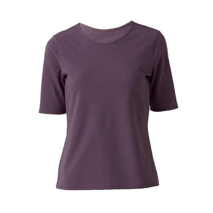 運動に最適なデザイントップス